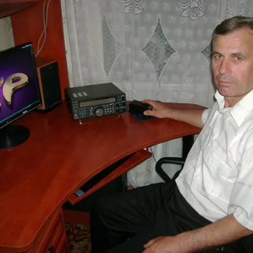 UR3IQ profile image