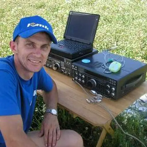 RU7A profile image