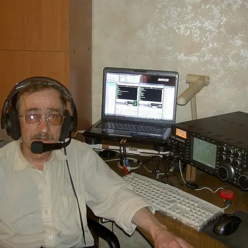 R9CB profile image