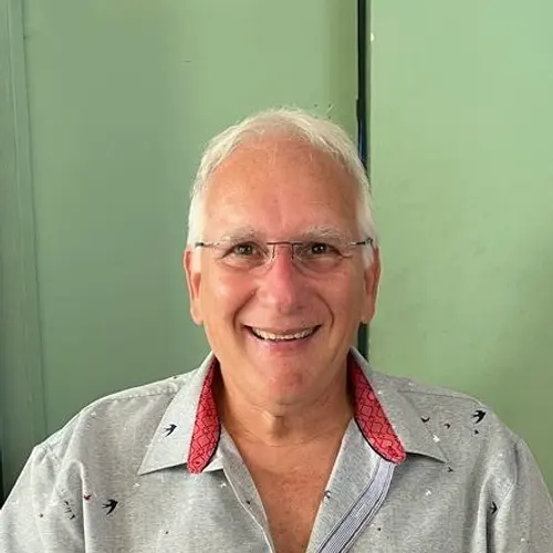 VE2OPC profile image