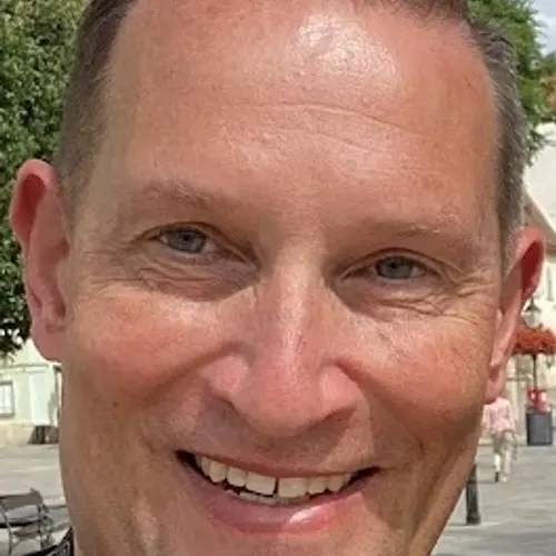 VA7SL profile image
