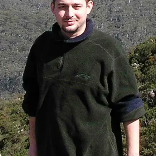 YU7XW profile image