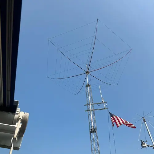 AD8JR