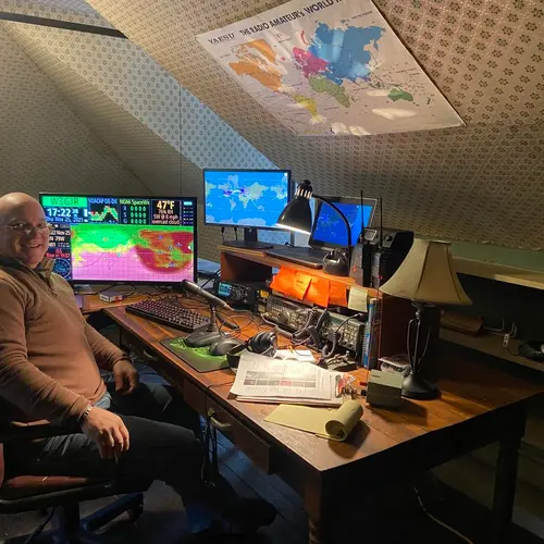 W3GJR profile image