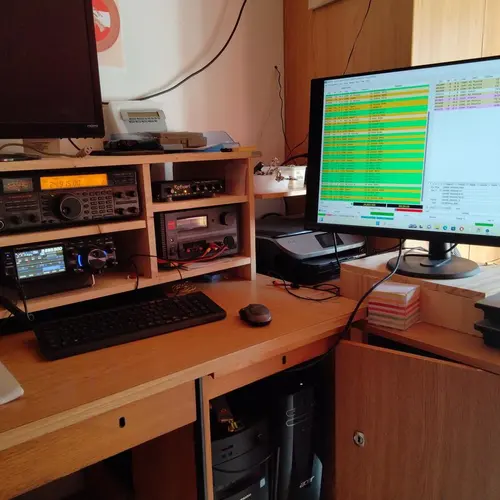 OE8AWQ profile image