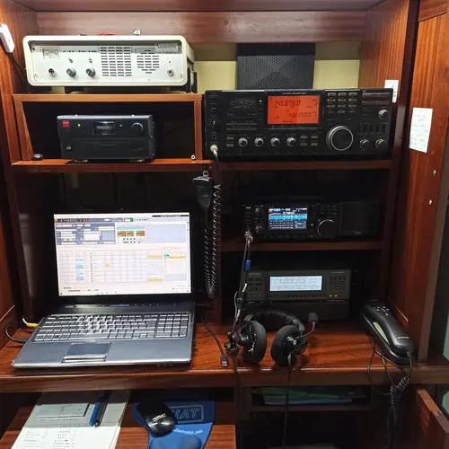 EB1AC