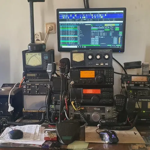YC8KWM profile image