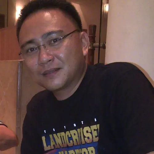 YC8QT profile image