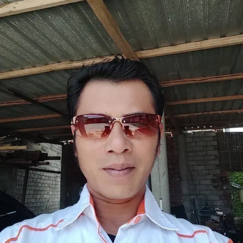 YD9HKN