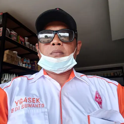 YF4SEK profile image