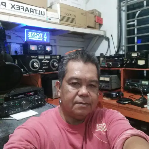 YF5NB profile image