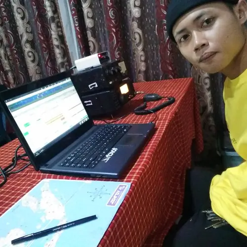 YD7HZL