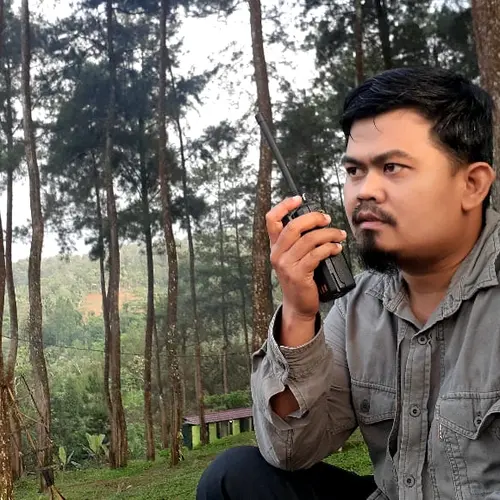 YD1AXR