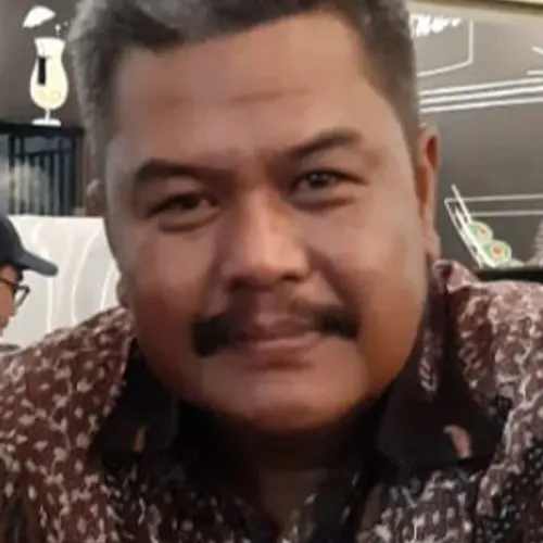 YB7AHV