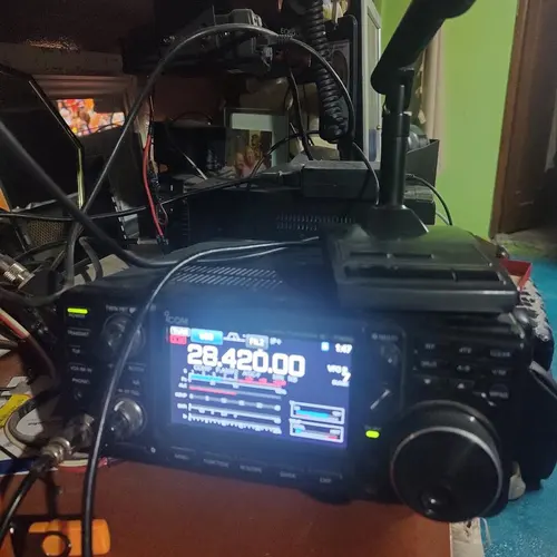 XE2YWI
